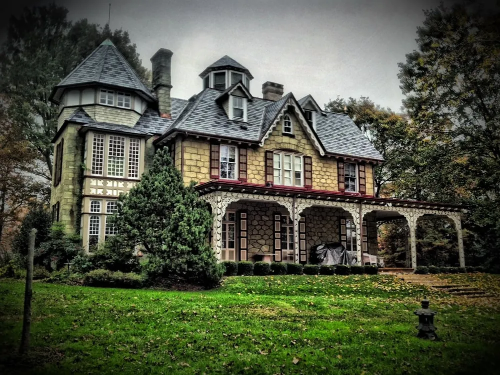 Trusted roof leak repair in Berlin Township, NJ - Only The Best Builder
