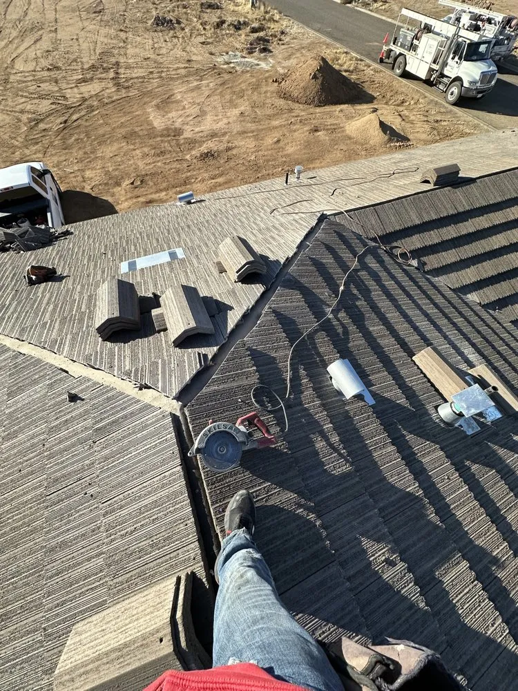 Slide of Onnit Roofing