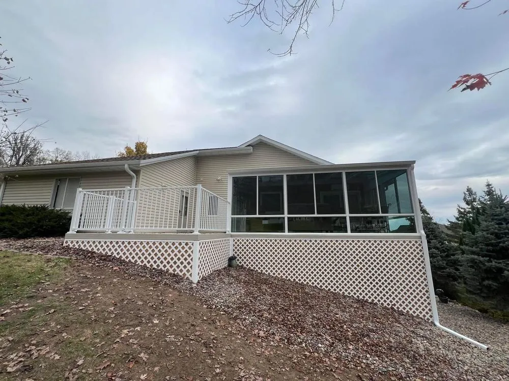 Slide of Onsite Contractors