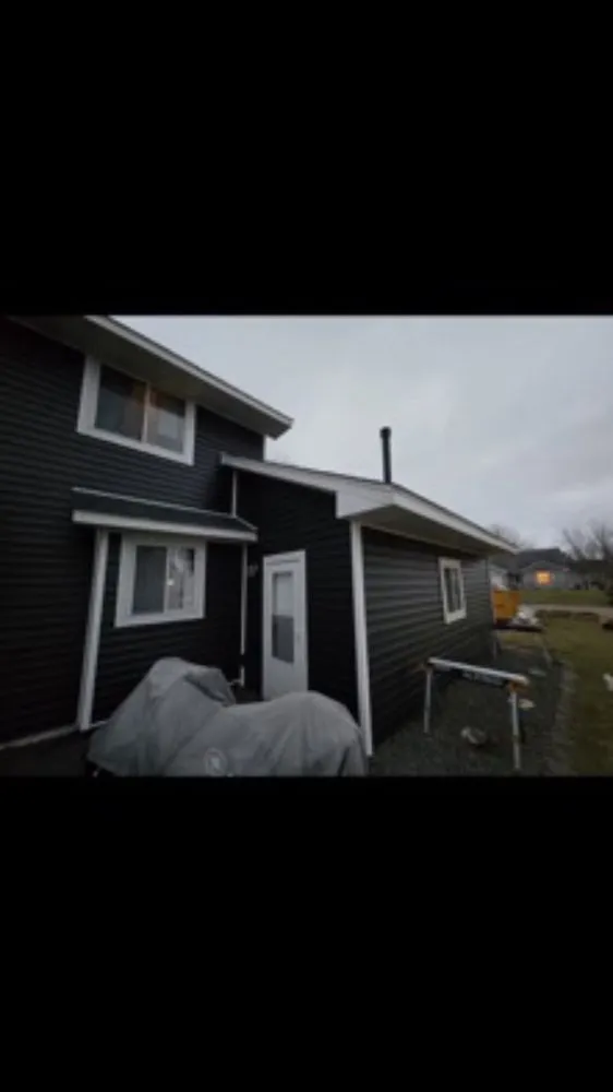 Slide of Onsite Contractors