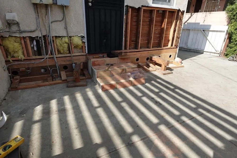 Slide of Ontrack Roofing & Construction