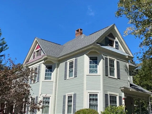 Slide of Onyx Roofing