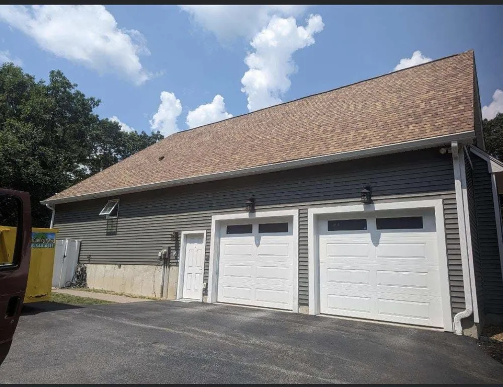 Slide of Onyx Roofing