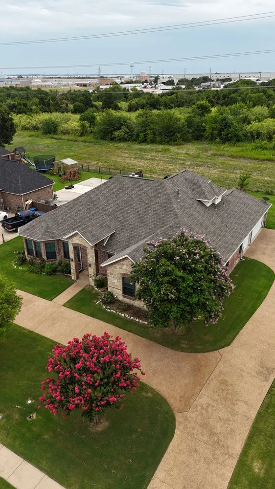 Slide of Onyx Storm Roofing