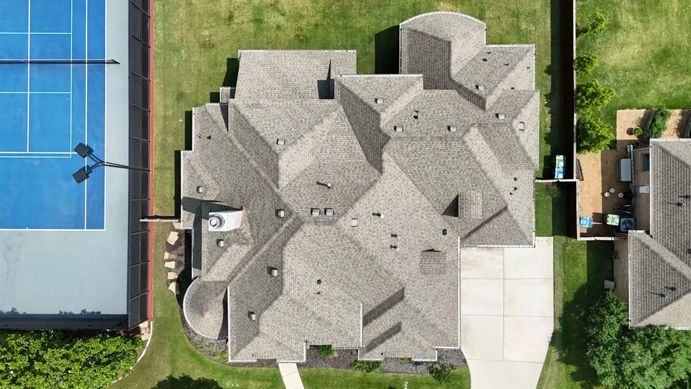 Slide of Onyx Storm Roofing