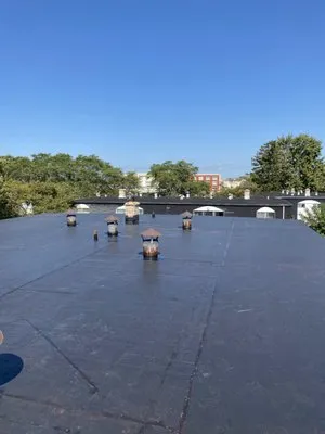 Optimum Roofing Logo