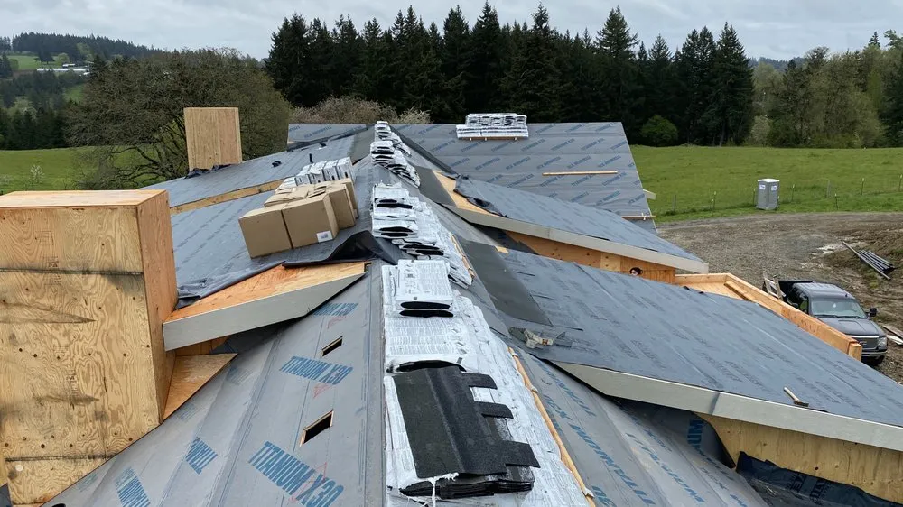 Slide of OR Advanced Roofing