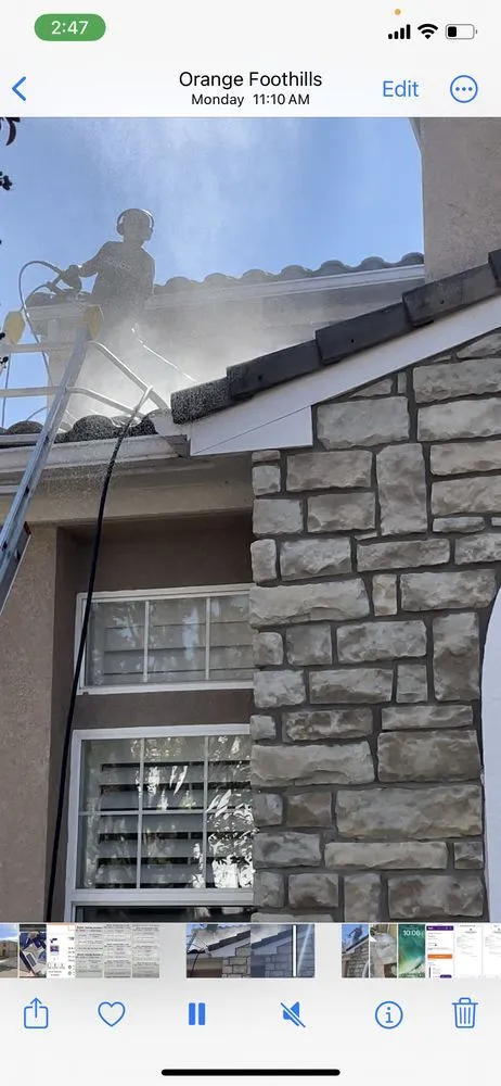 Slide of Orange Coast Window Spa