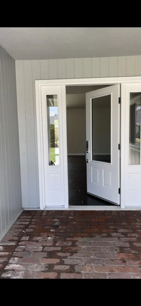 Slide of Orange Coast Window Spa