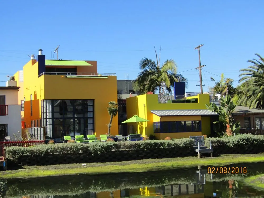 Slide of Orange County Gutter