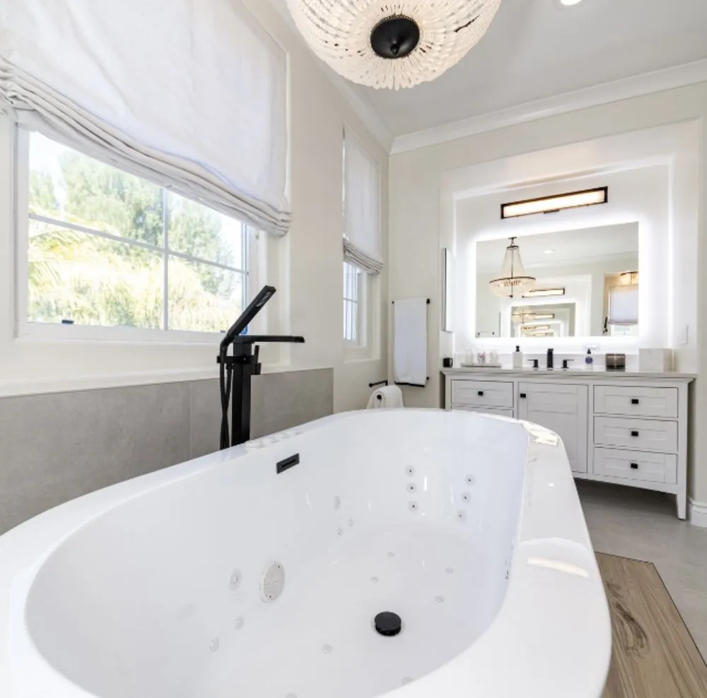 Slide of Orbit Roofing & Renovations