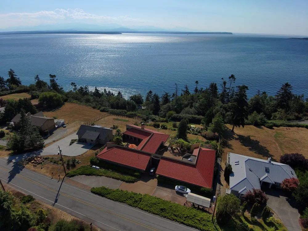 Slide of Orca Roofing & Exteriors