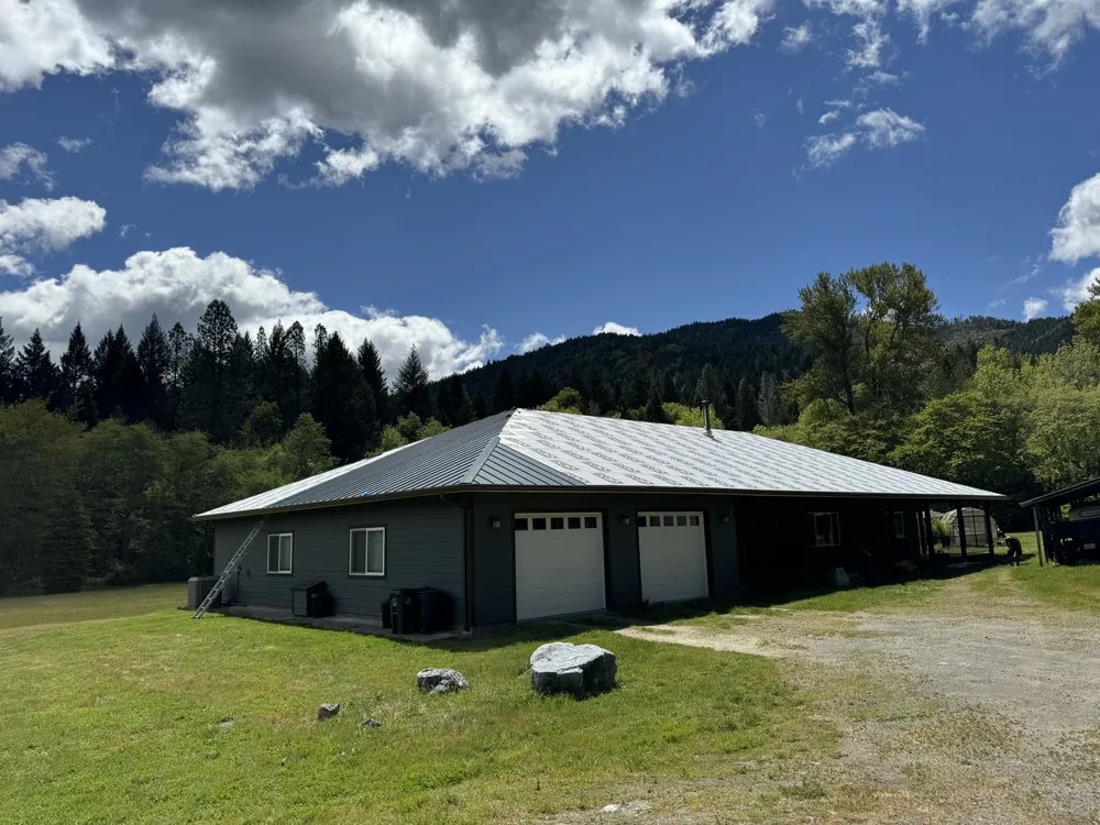 Slide of Oregon Gutter and Roof