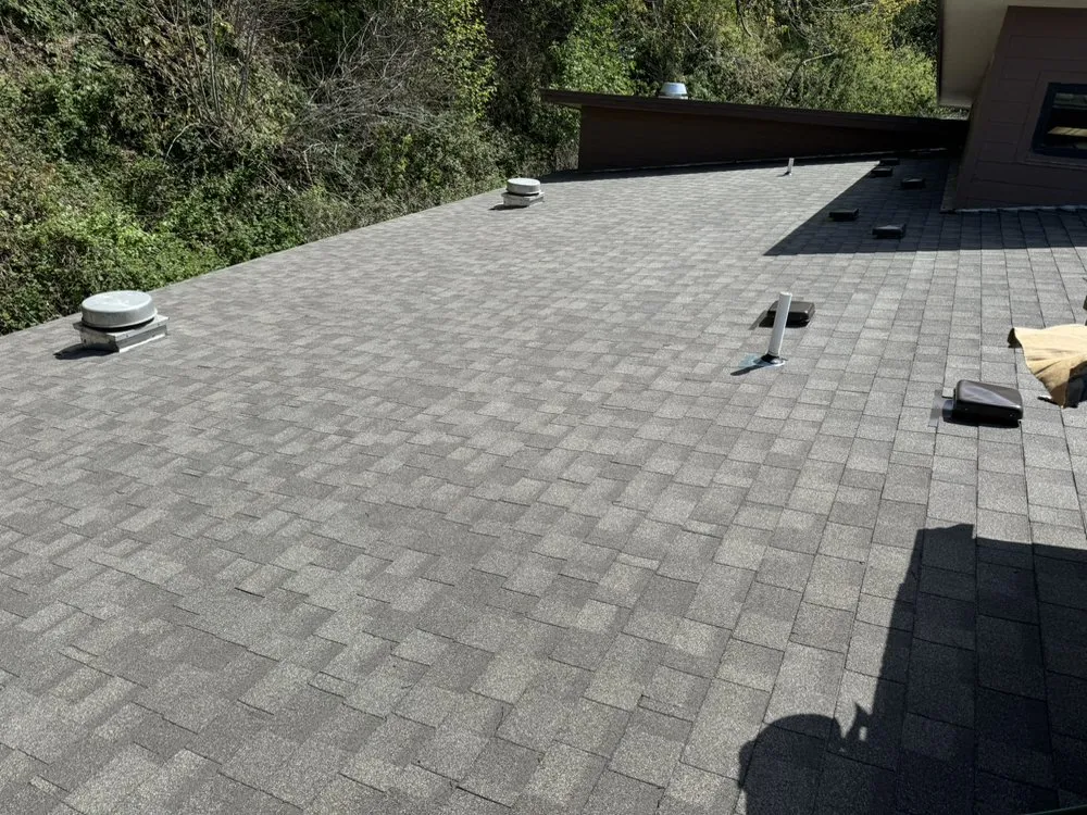 Slide of Oregon Gutter and Roof