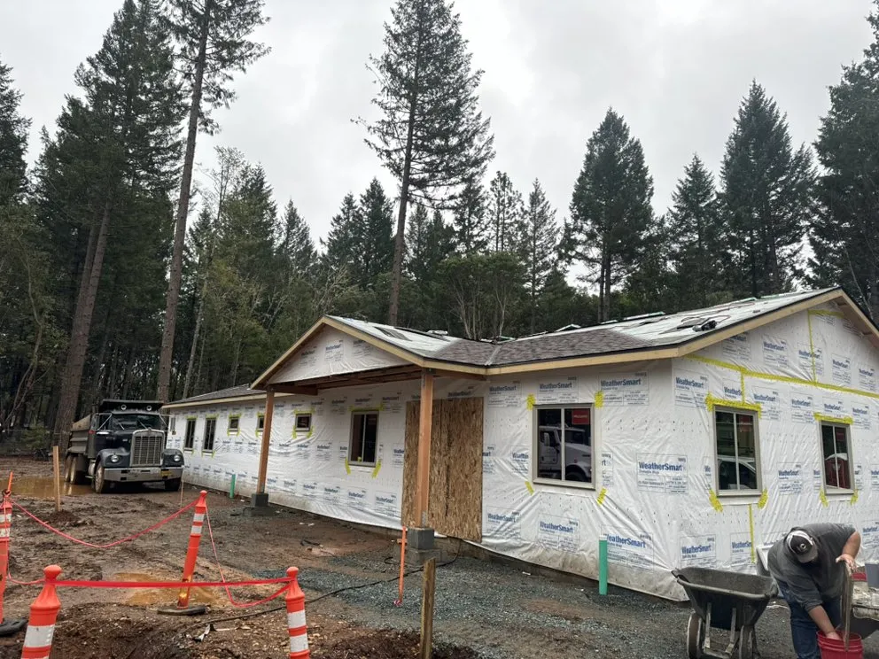 Slide of Oregon Gutter and Roof