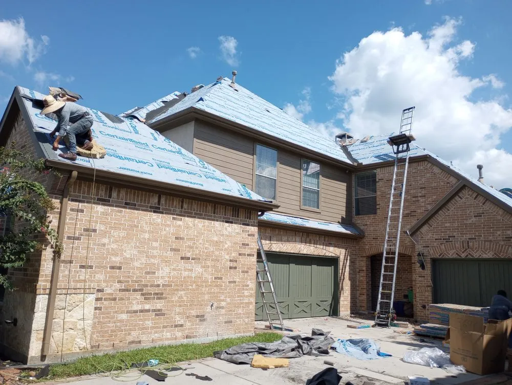 Slide of Orellanas Construction