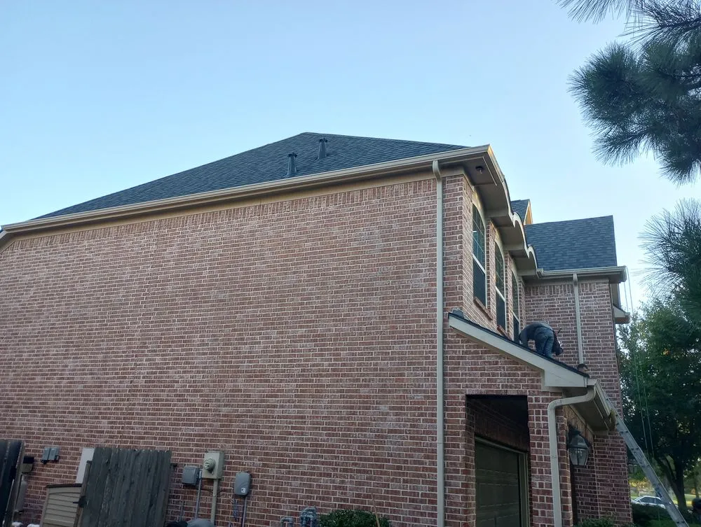 Slide of Orellanas Construction