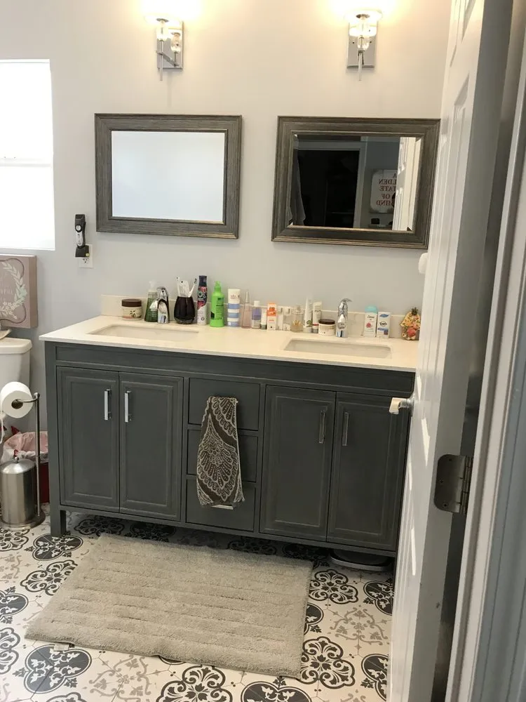 Slide of Oria Builders