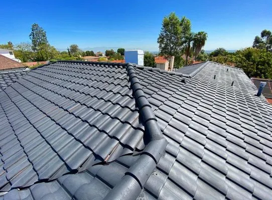 Orian Construction & Roofing Logo