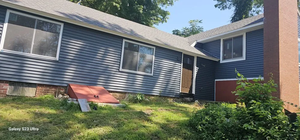 Slide of Orlando M Contruction