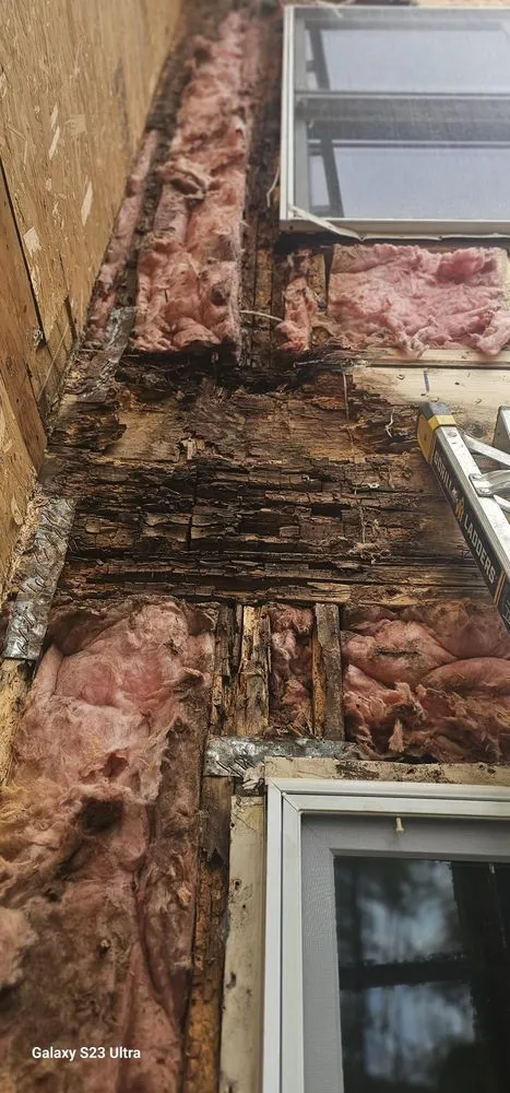 Slide of Orlando M Contruction