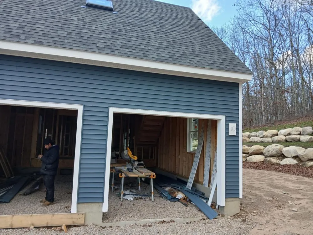 Slide of Orlando M Contruction