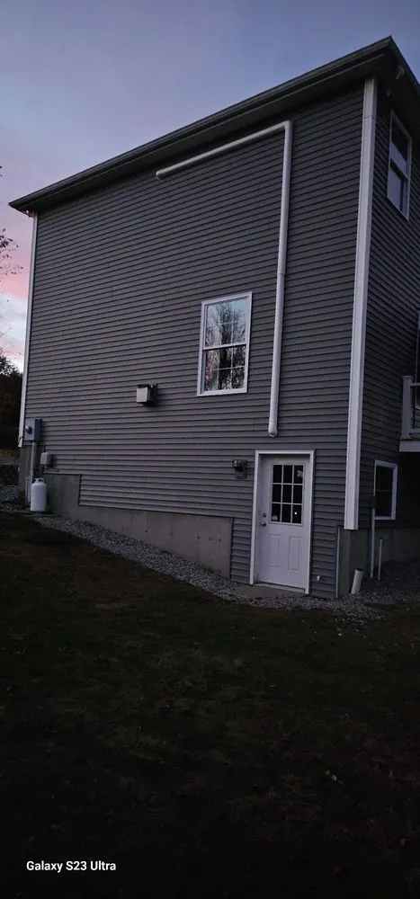 Slide of Orlando M Contruction