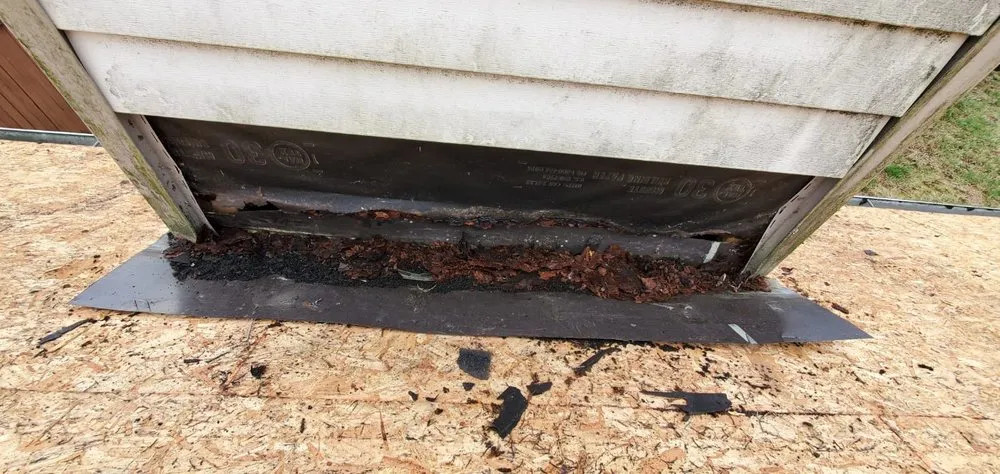 Slide of Orlando's Pro Roofing