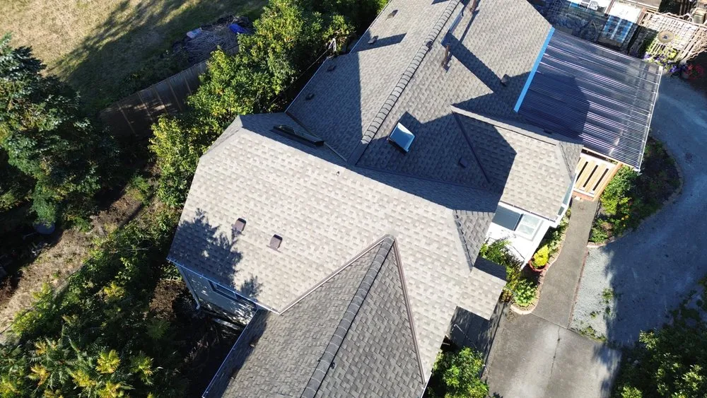 Slide of Orlando's Pro Roofing