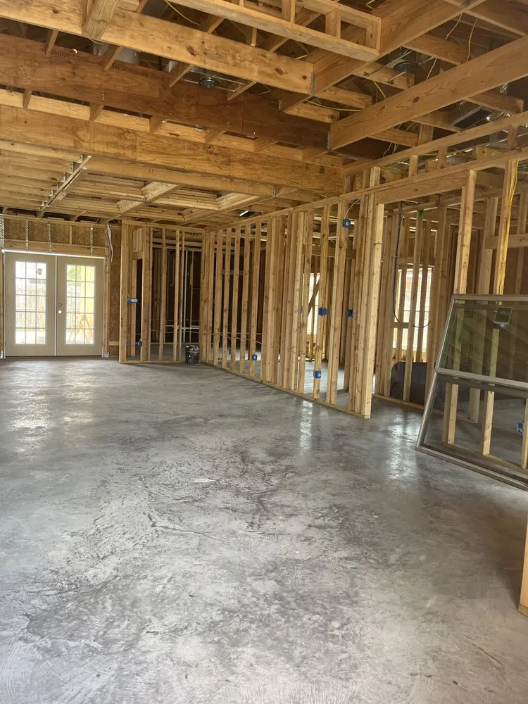 Slide of Ornelas Construction