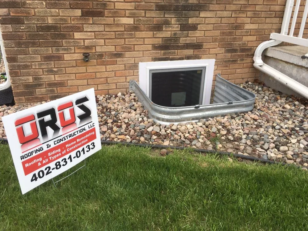 Slide of Oros Roofing & Construction