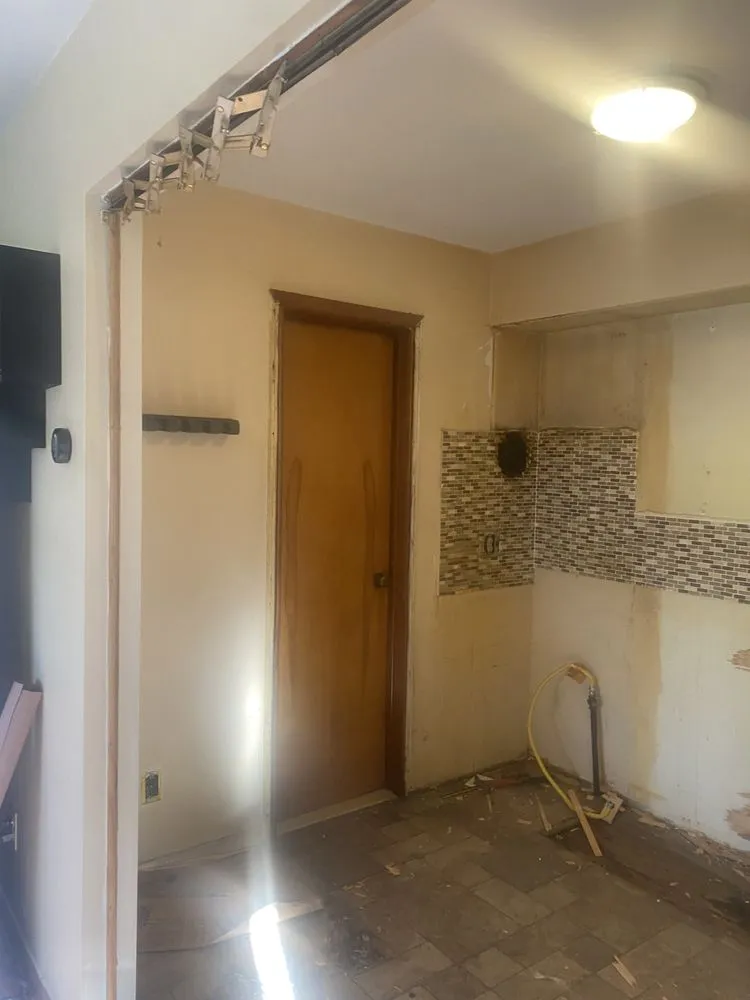 Slide of Orozcos General Costruction