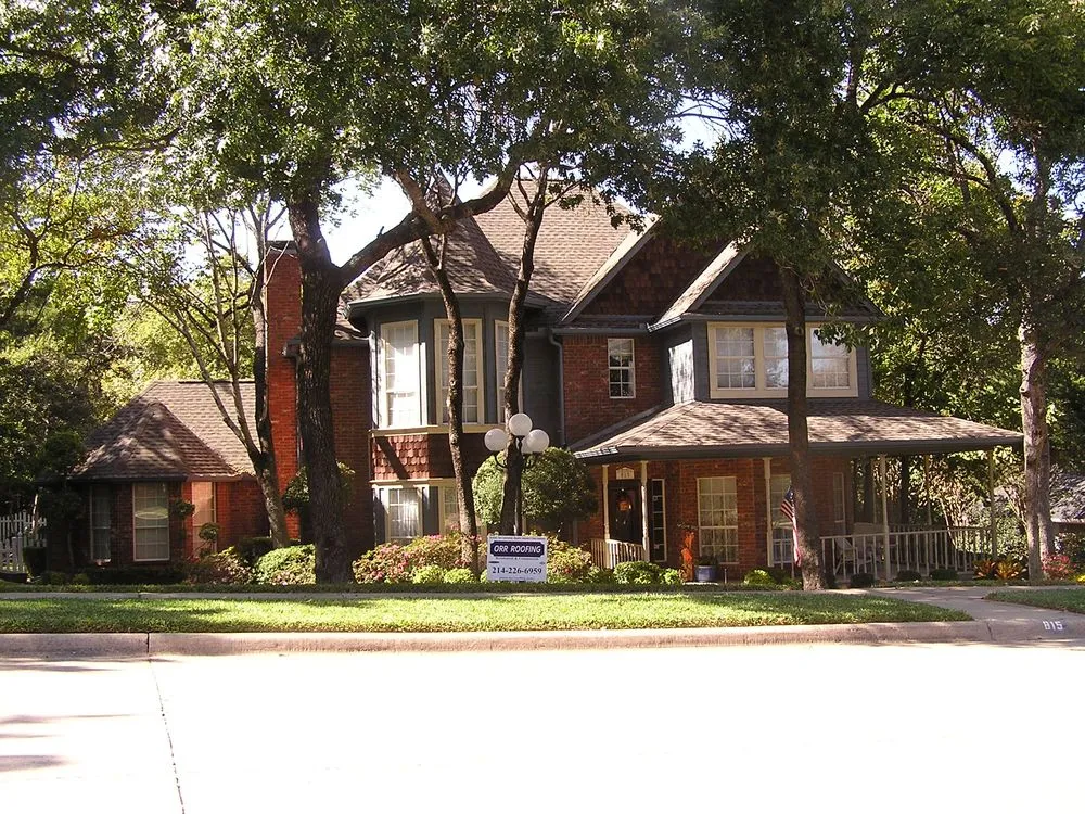 Slide of Orr Roofing