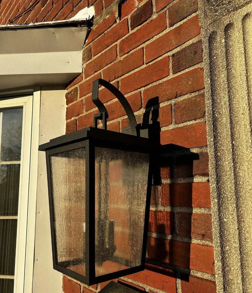 Slide of Ortiz Finish Work