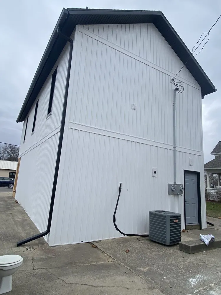 Slide of Orvin Gabriel Construccion