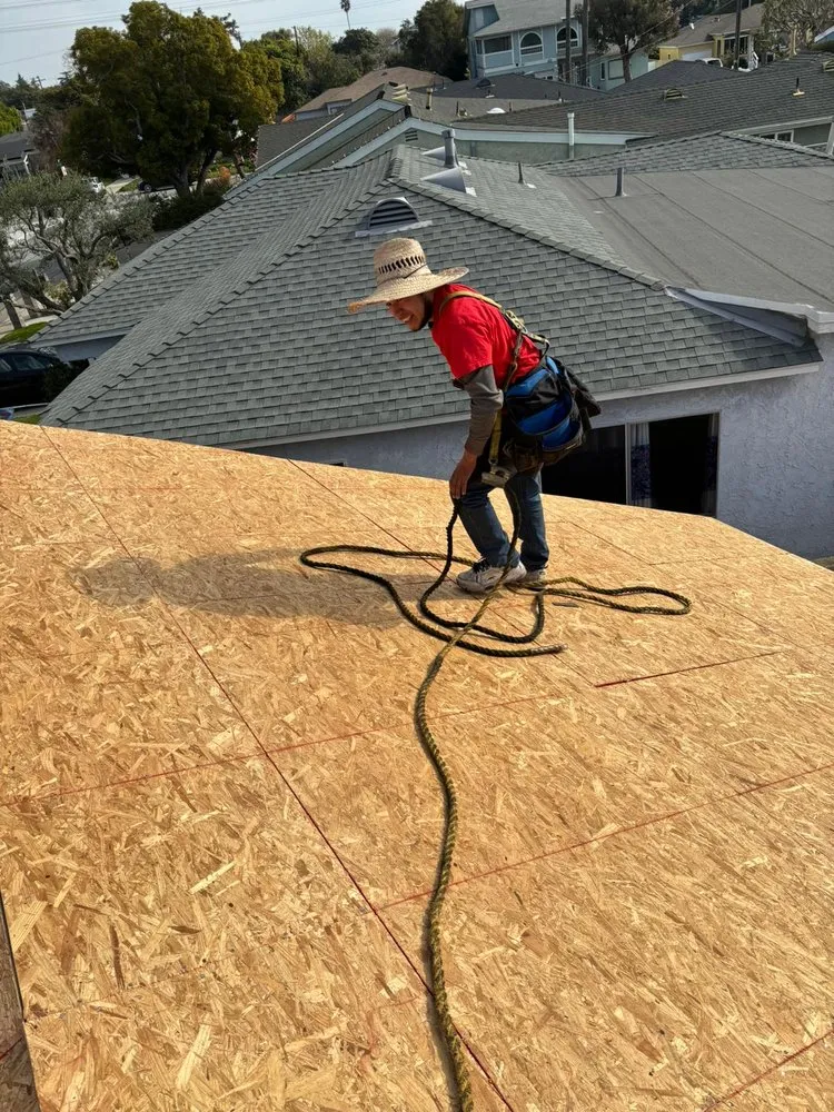 Licensed roof installation experts serving Devore Heights, CA - Oscar & Rosa