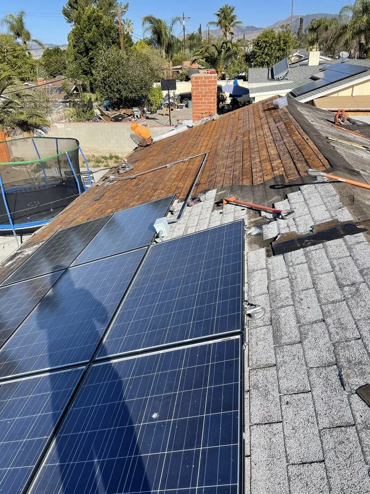 Slide of Oscar Roofing  services