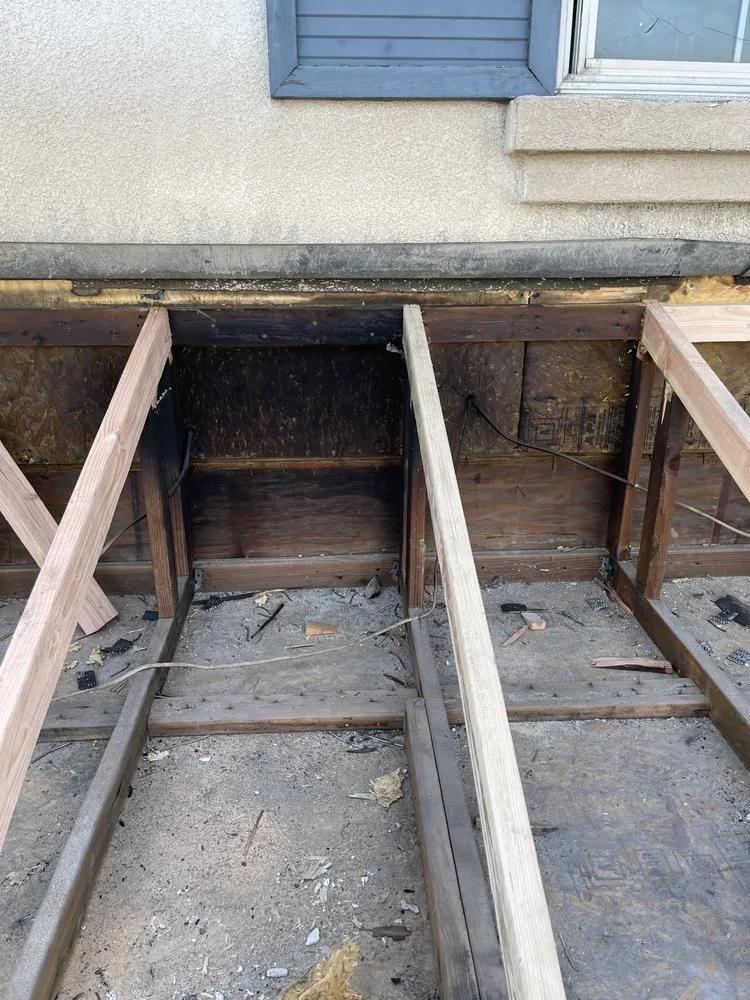 Slide of Oscar Roofing  services