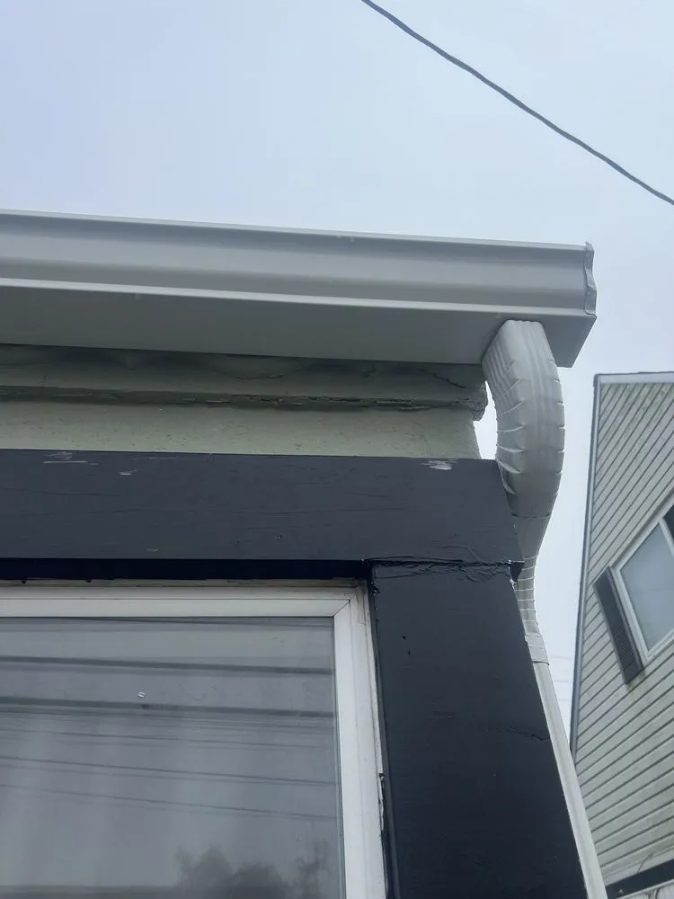 Slide of Oscar's Gutters & Downspouts