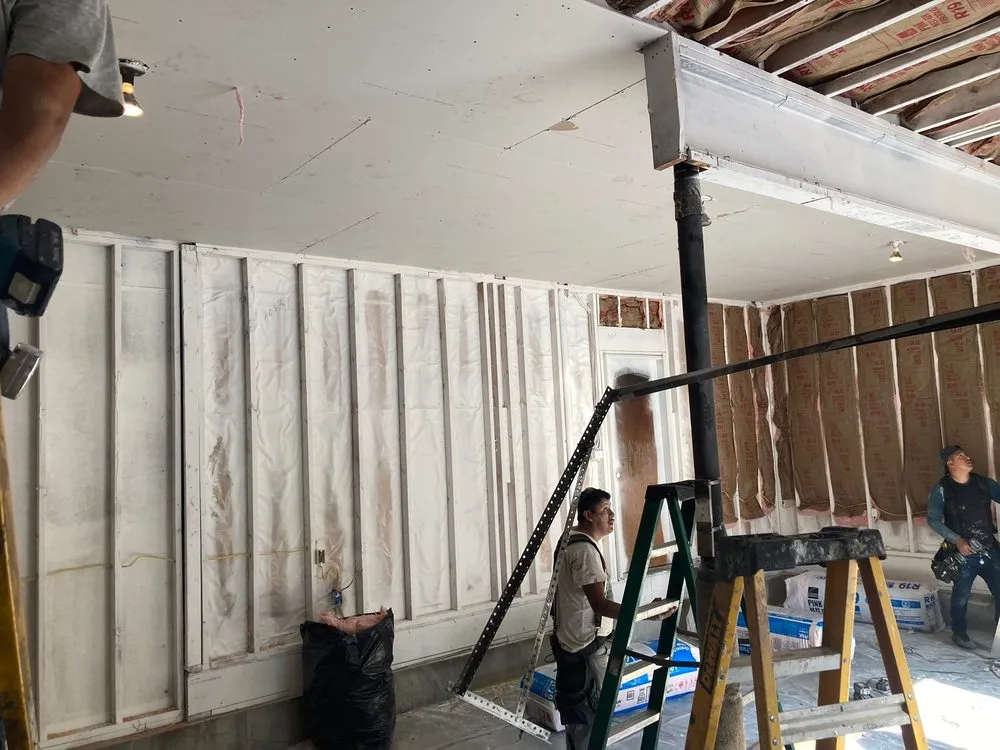 Slide of Oscars Painting And Solutions