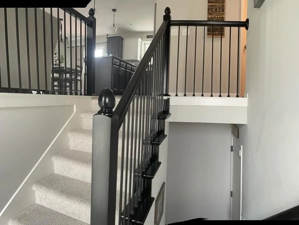 Slide of Oscars Painting And Solutions