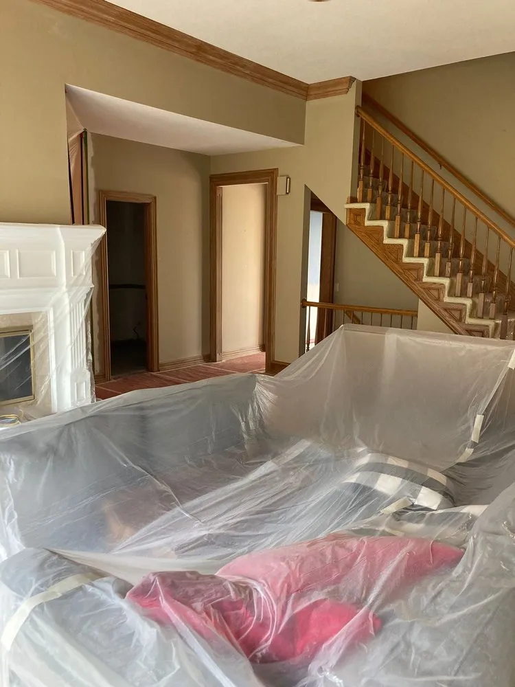 Slide of Oscars Painting And Solutions