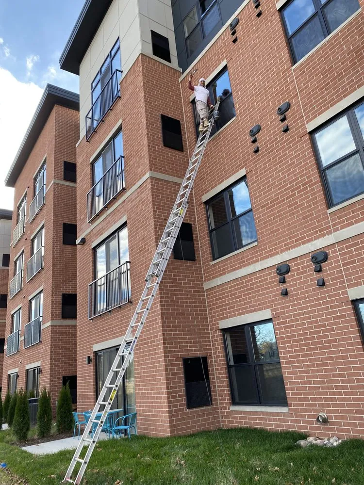 Slide of Oscars Painting Construction & Roofing