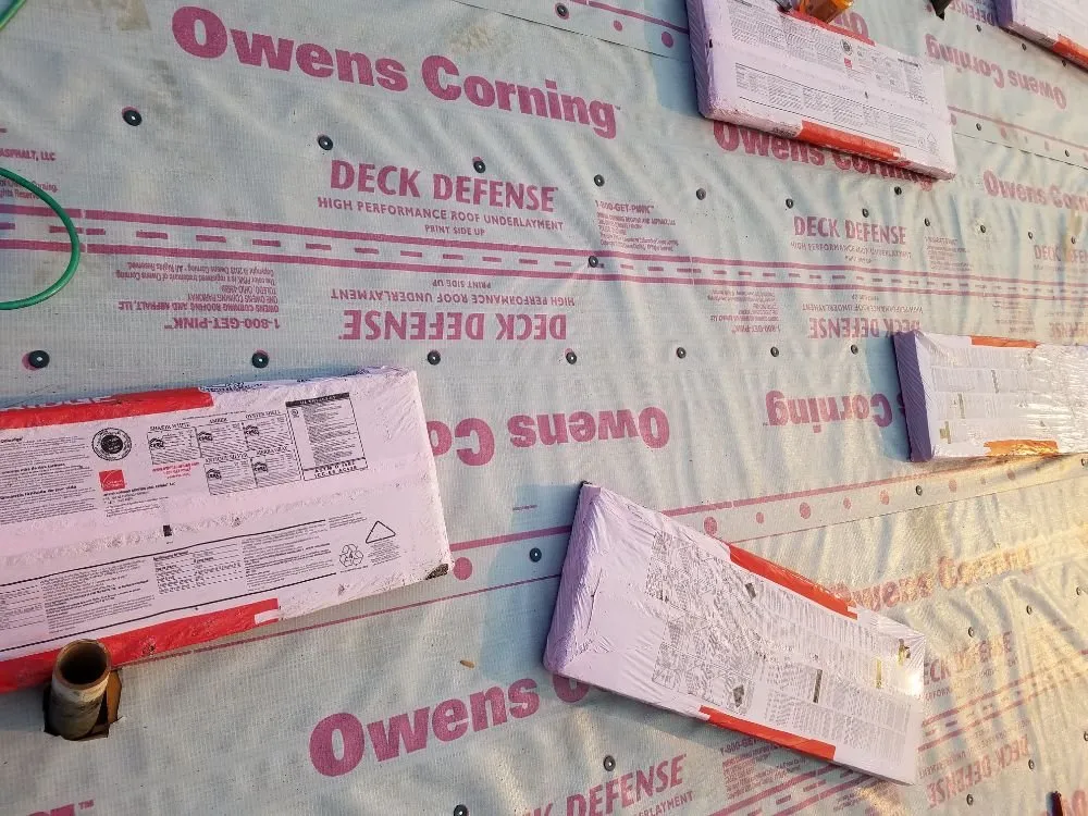 Slide of Oscar's Roofing