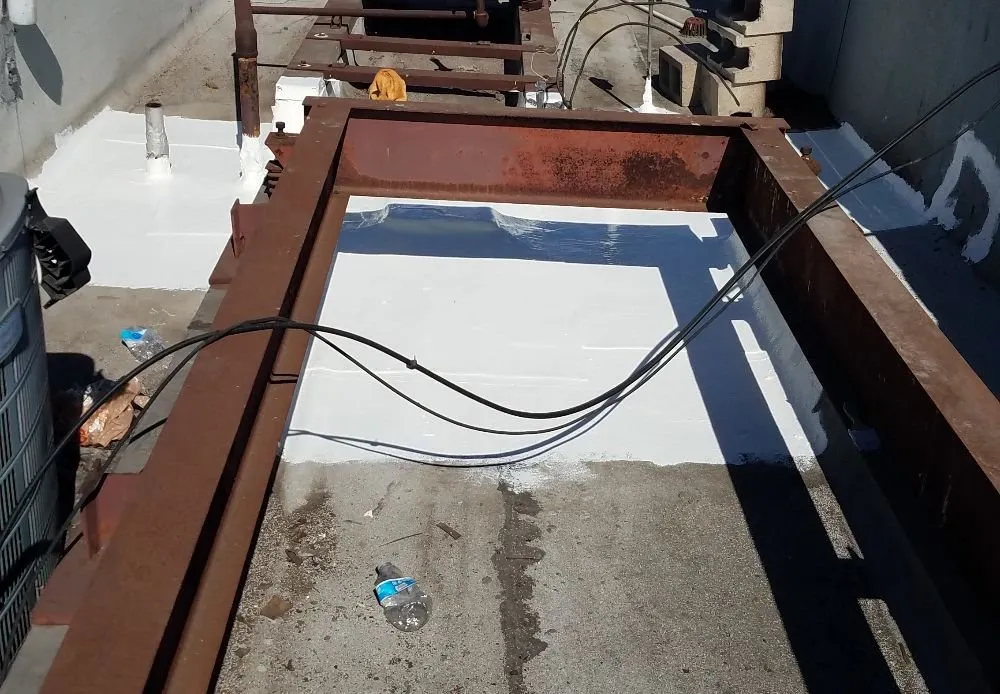 Slide of Oscar's Roofing