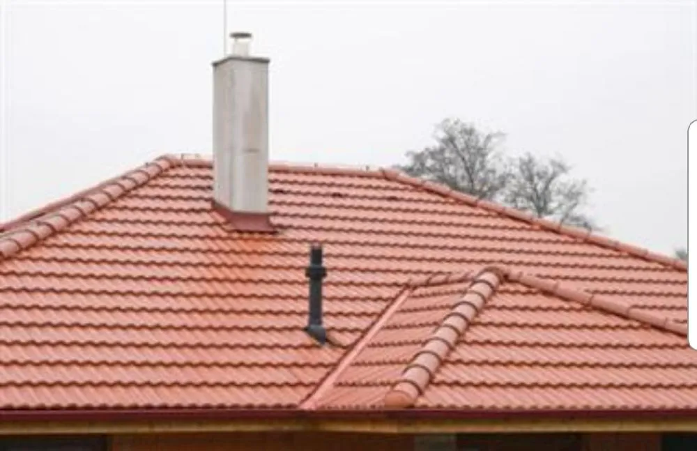 Slide of Oscar's Roofing