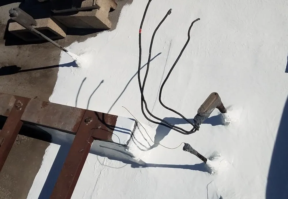 Slide of Oscar's Roofing