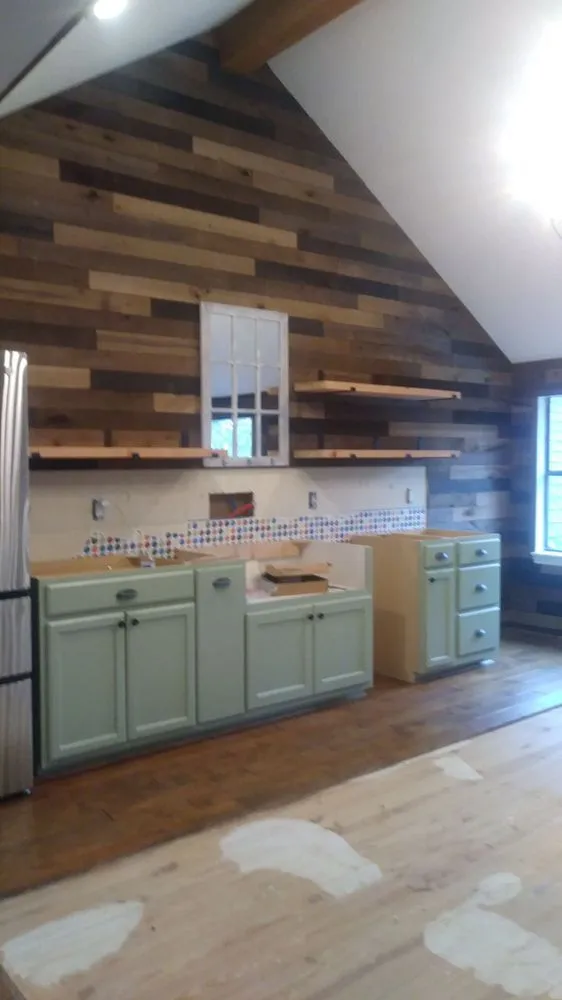 Slide of Osman Maradiaga Construction