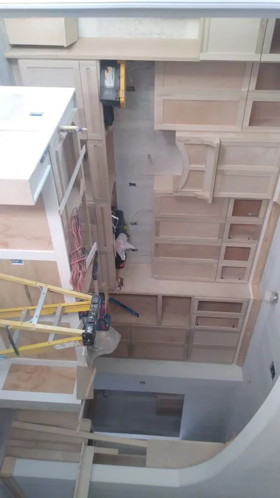 Slide of Osman Maradiaga Construction