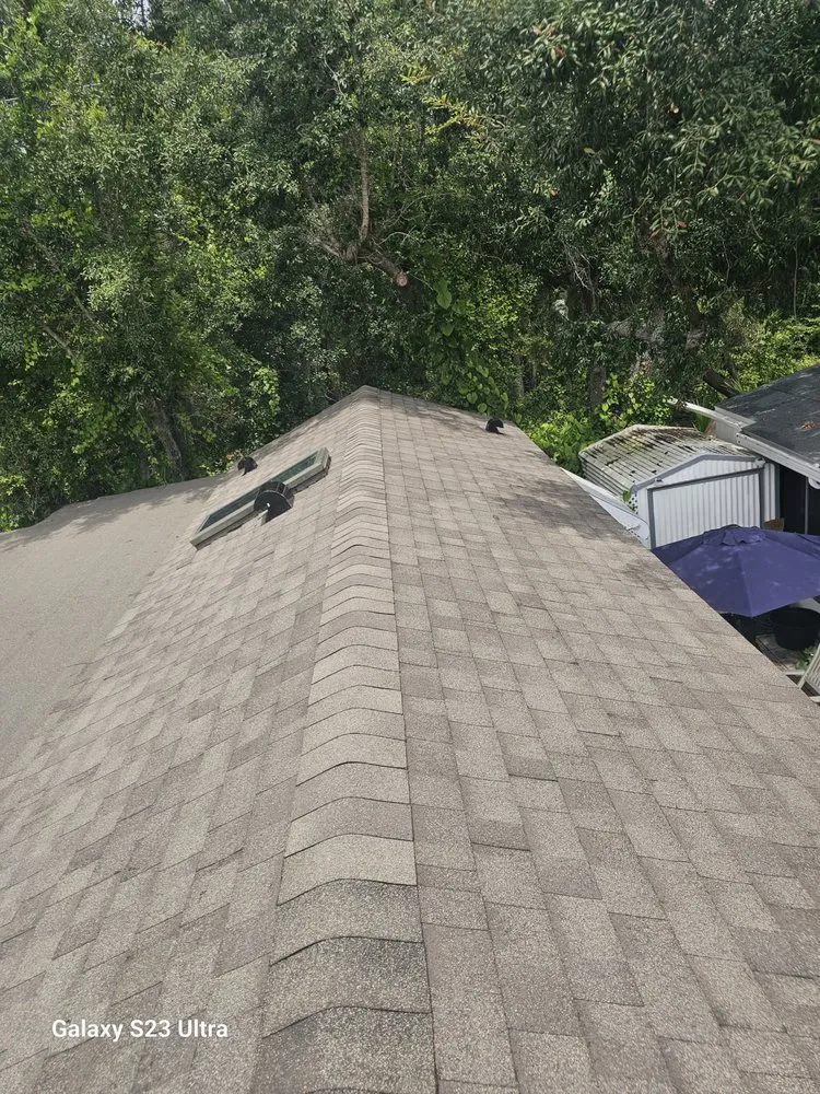 Slide of Osmin Roofing